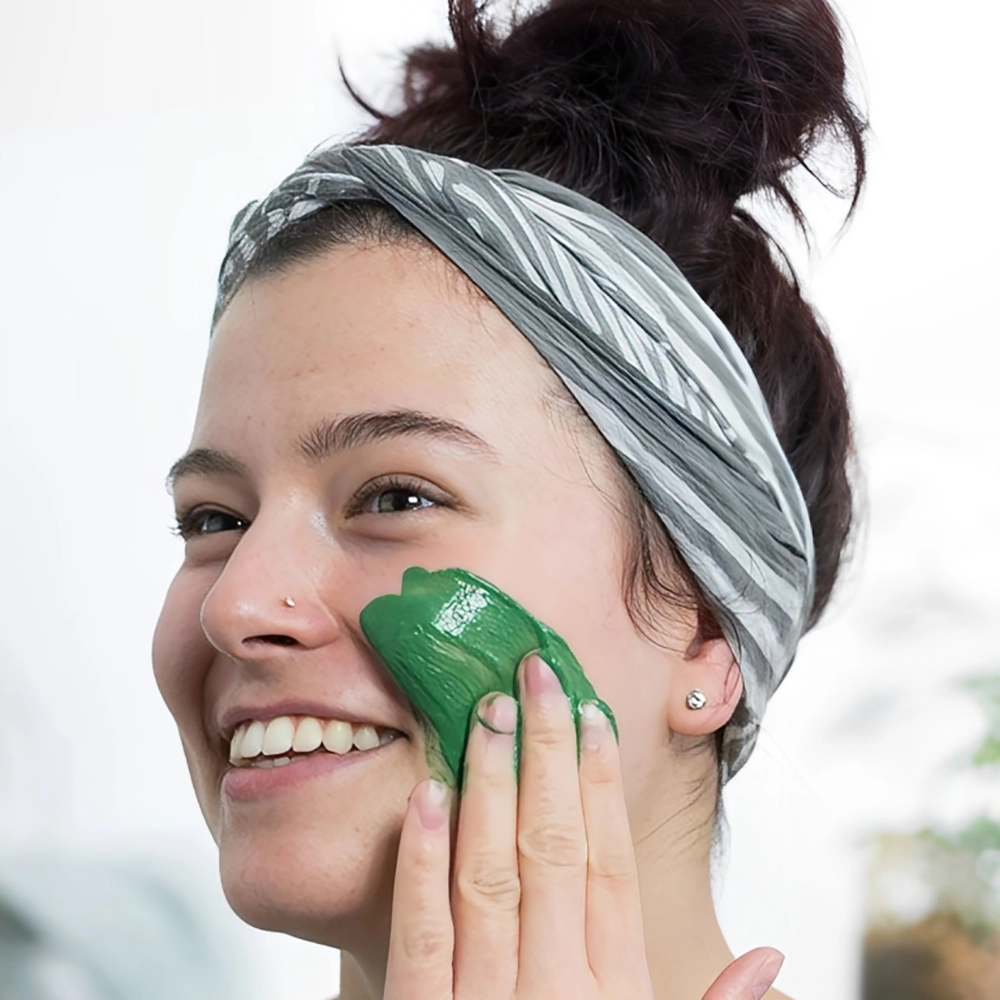 طرز استفاده از ماسک جلبک اسپیرولینا